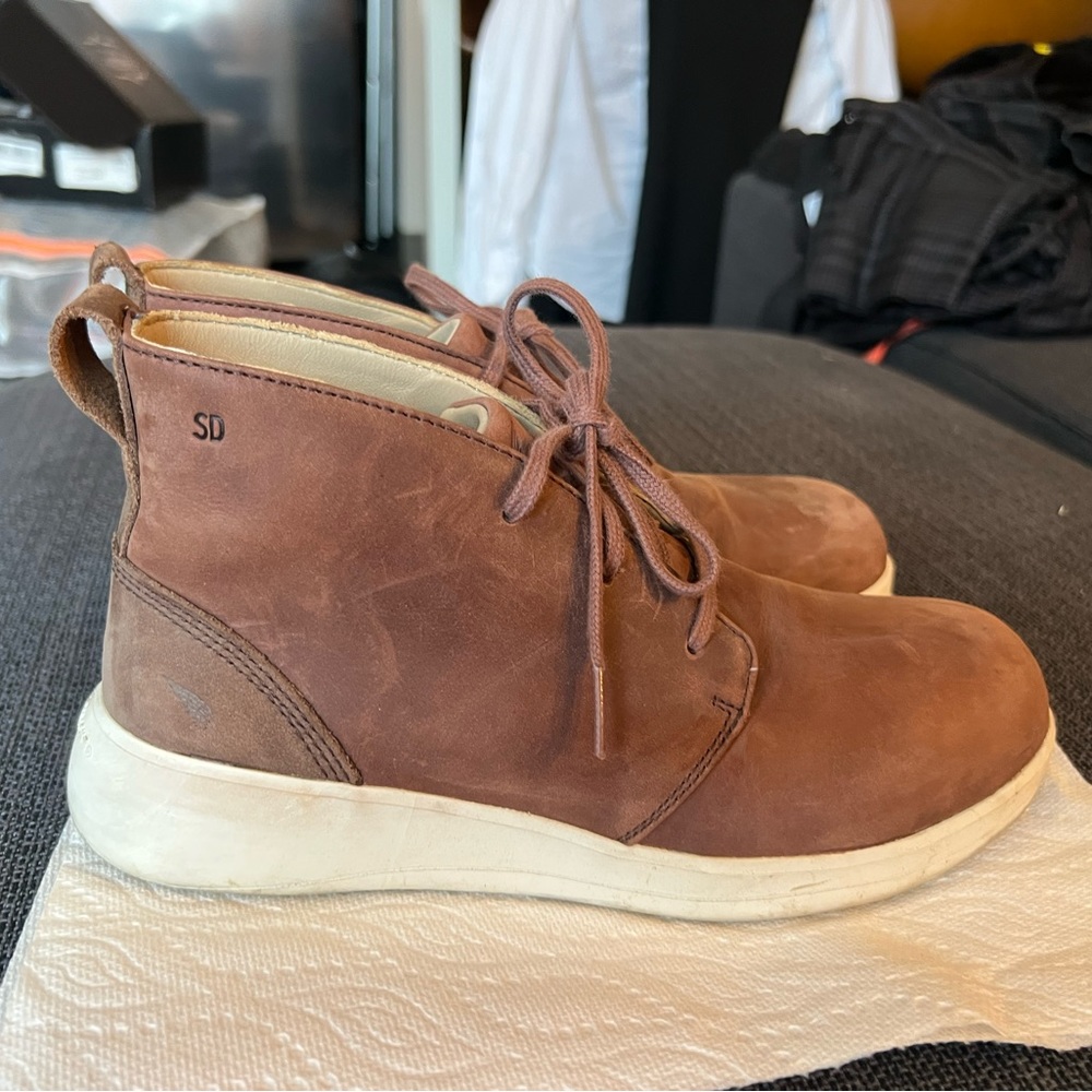 Red Wing Women’s Safety Toe Chukka